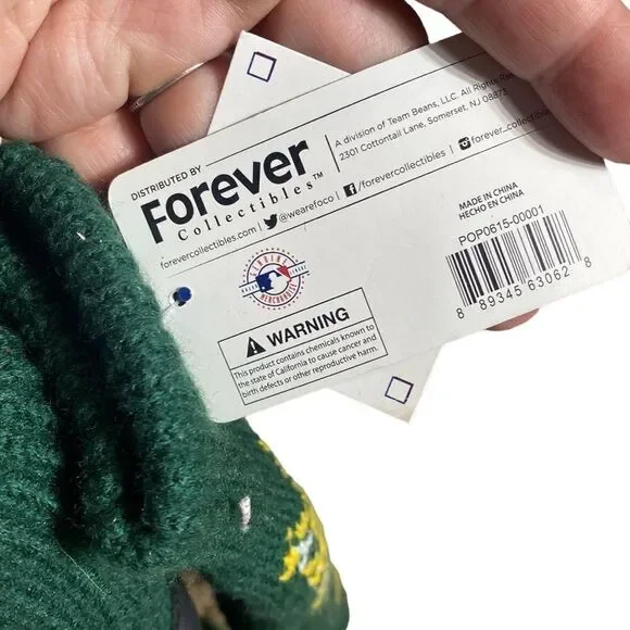 Forever collectibles Oakland A’s fleece lined gloves NWT - Picture 5 of 5